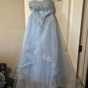 Size 0 dress from Lala Mira.